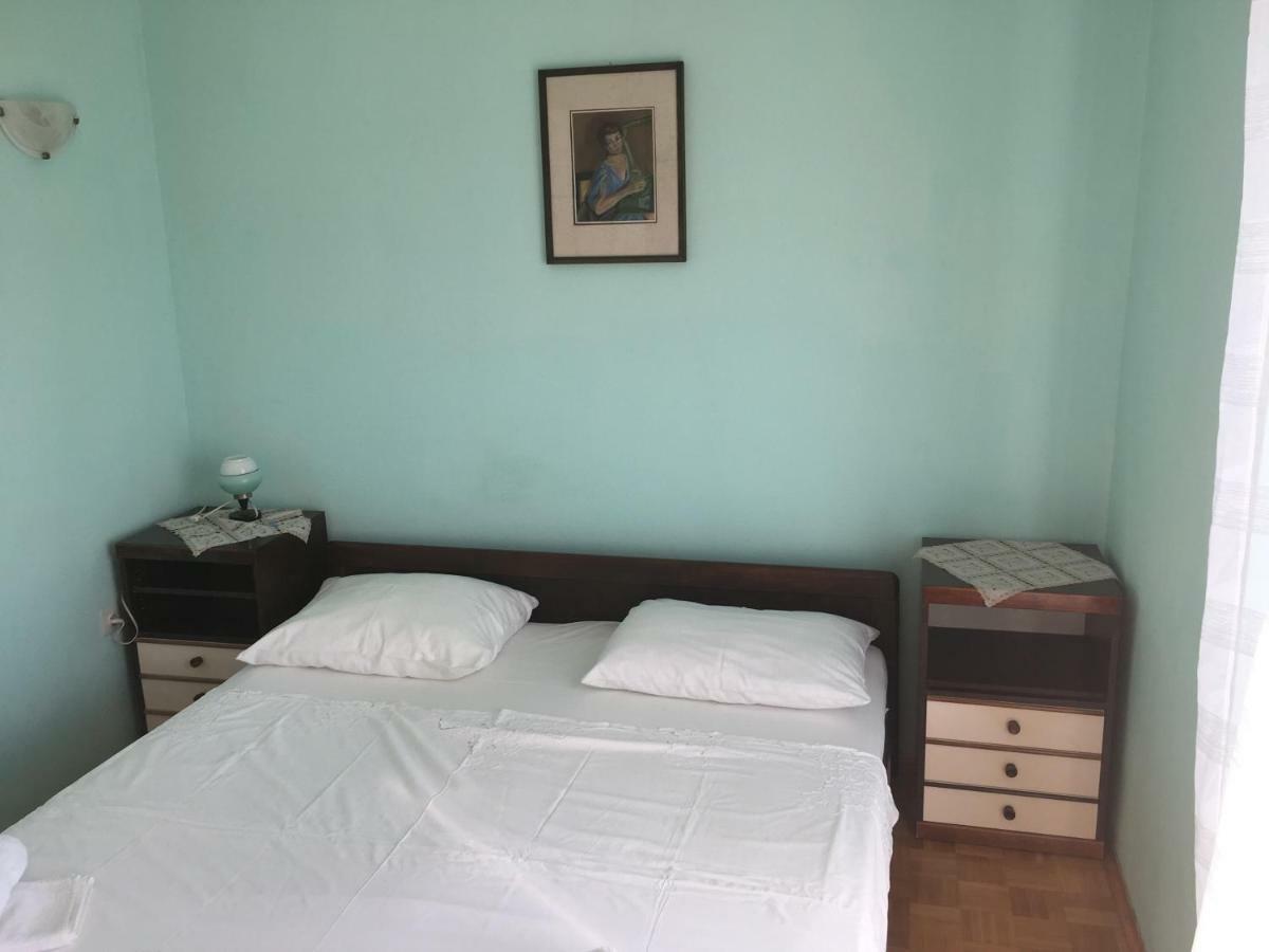 Ankica Apartment Kampor